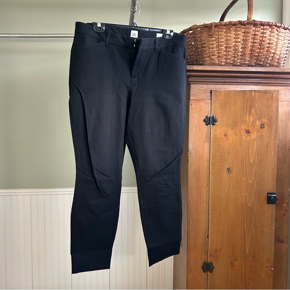 Women Black Pants